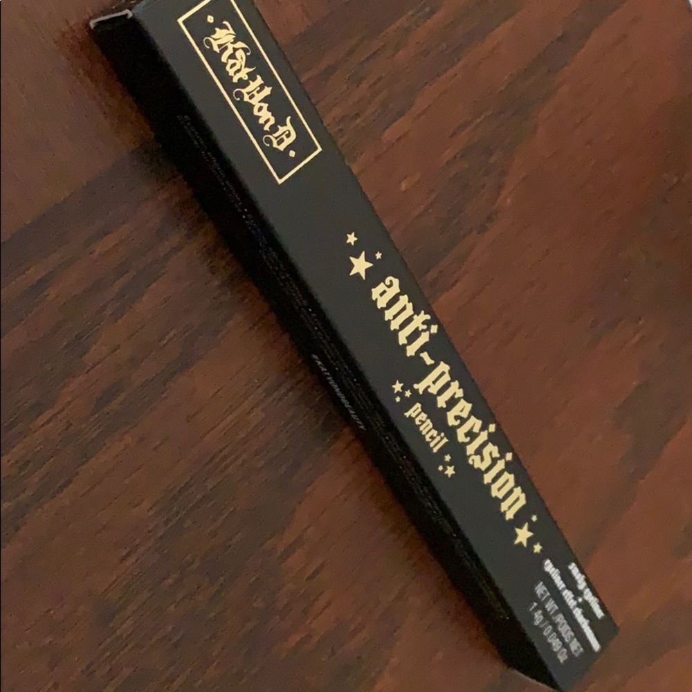 KVD Vegan Beauty Anti-Precision Eyeliner